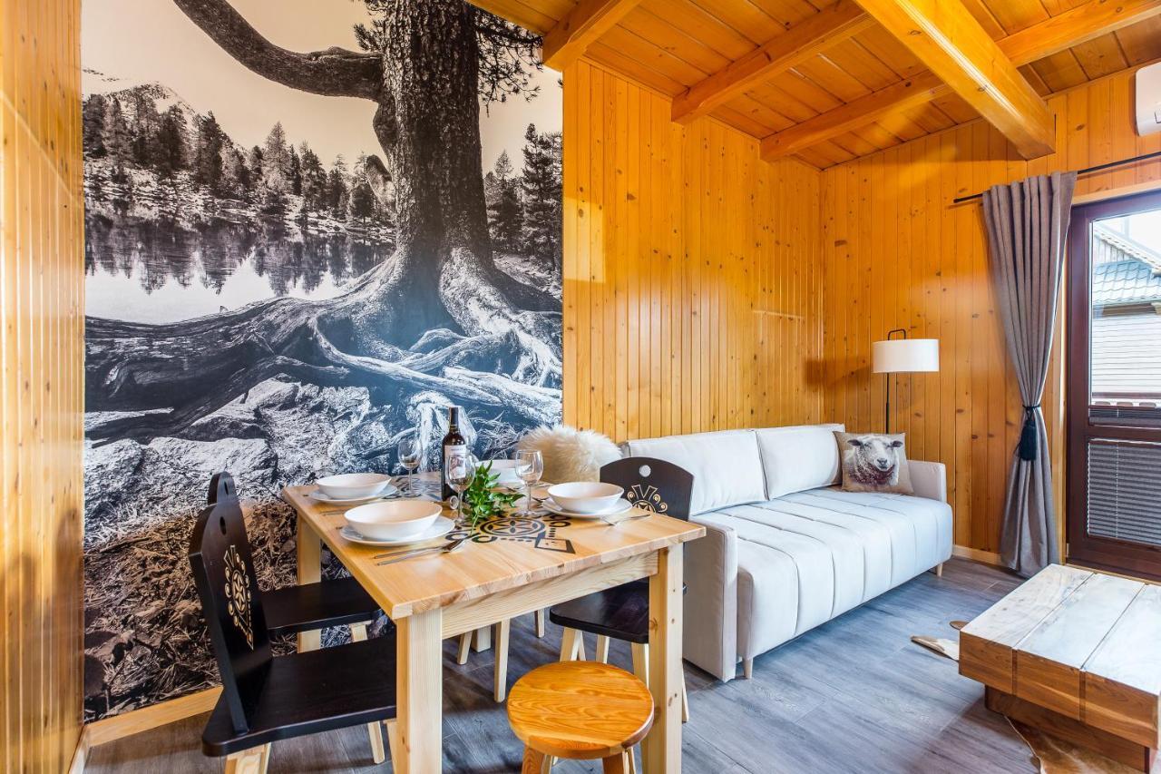 Mergen Bike & Ski Resort Niedzica Zamek Buitenkant foto