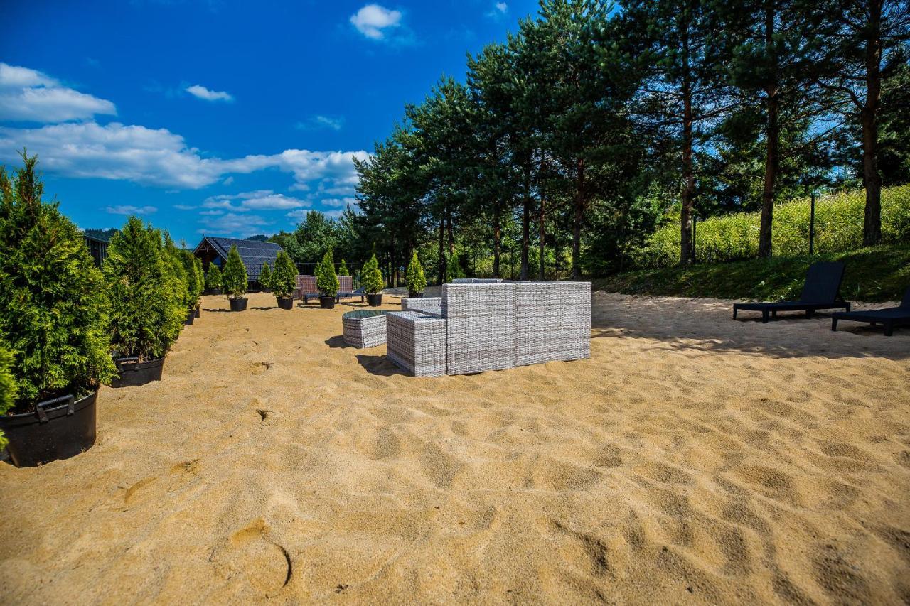 Mergen Bike & Ski Resort Niedzica Zamek Buitenkant foto